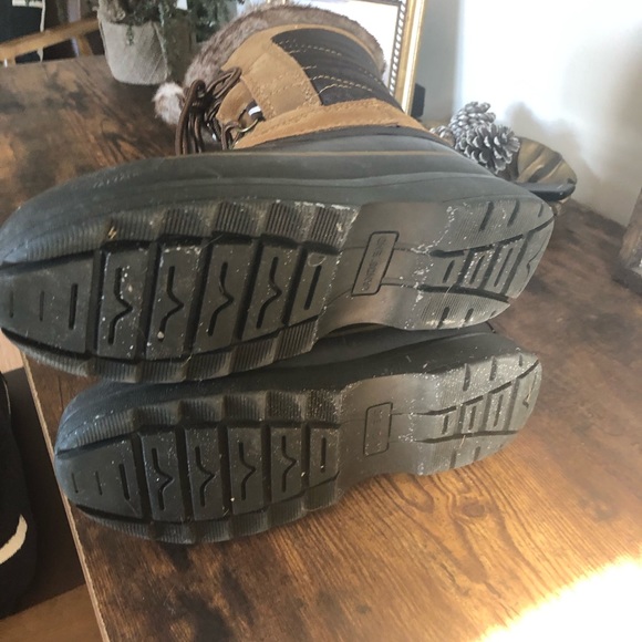 Waterproof Lands’ End Women’s Winter Boots Size 8 - Picture 5 of 13